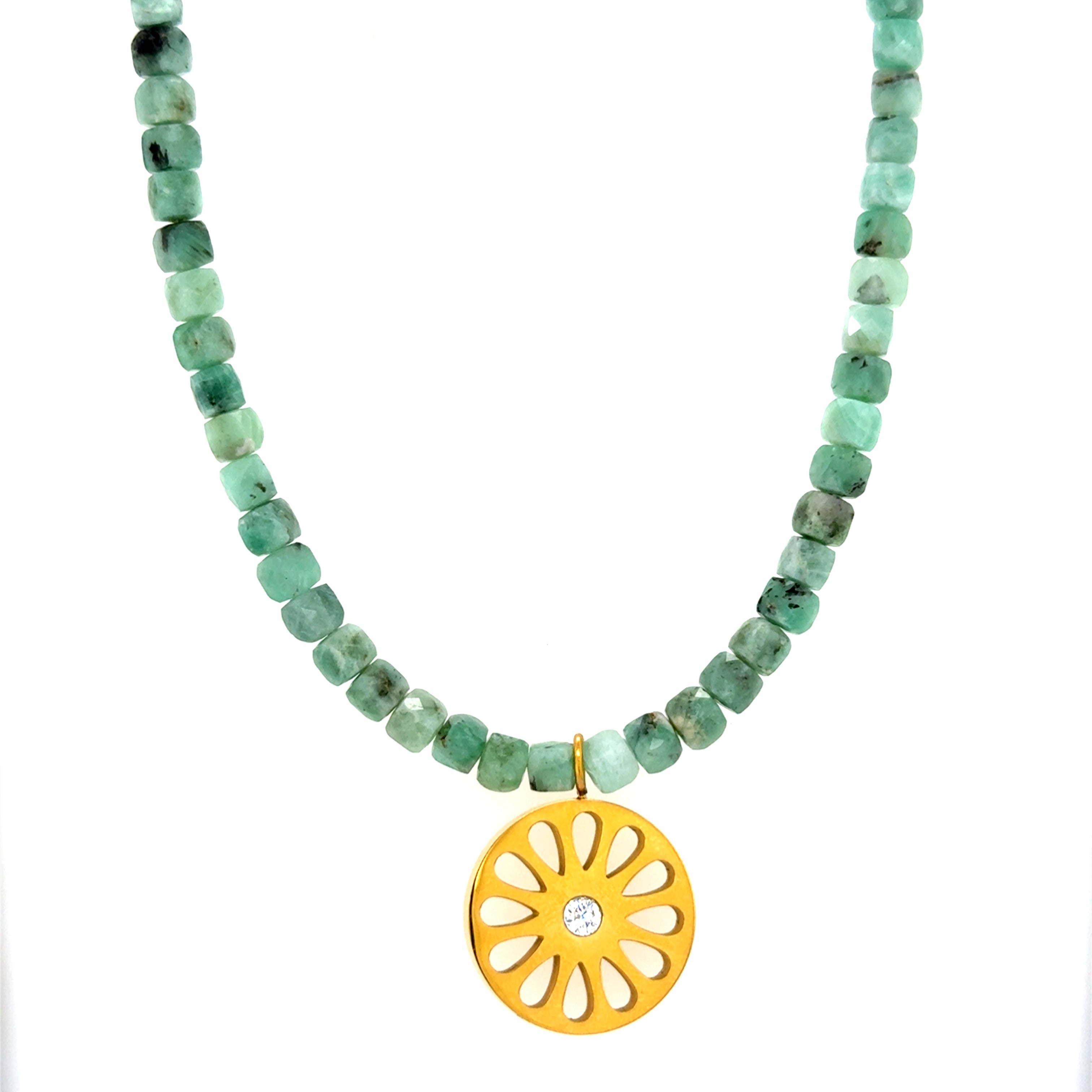 Vida Necklace