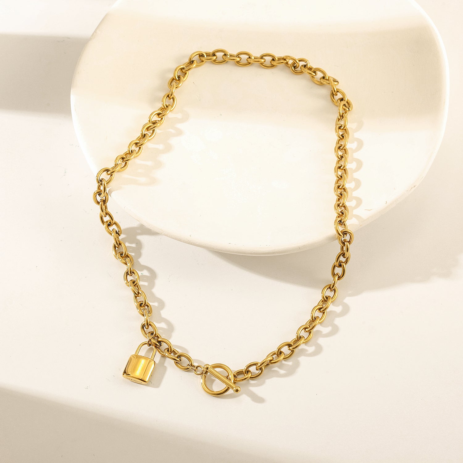 Sena Necklace